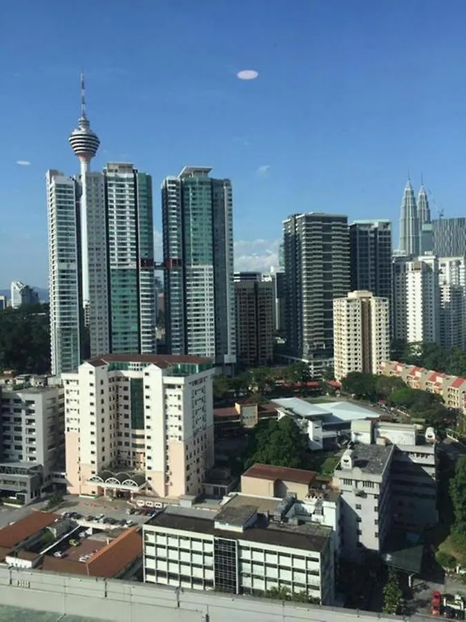 Apex Cozy Suites At Swiss Garden Residence Kuala Lumpur